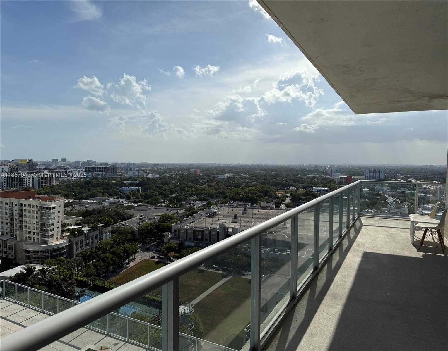 Small Image of 3470 EAST COAST AVE #H2008, Miami Number 2