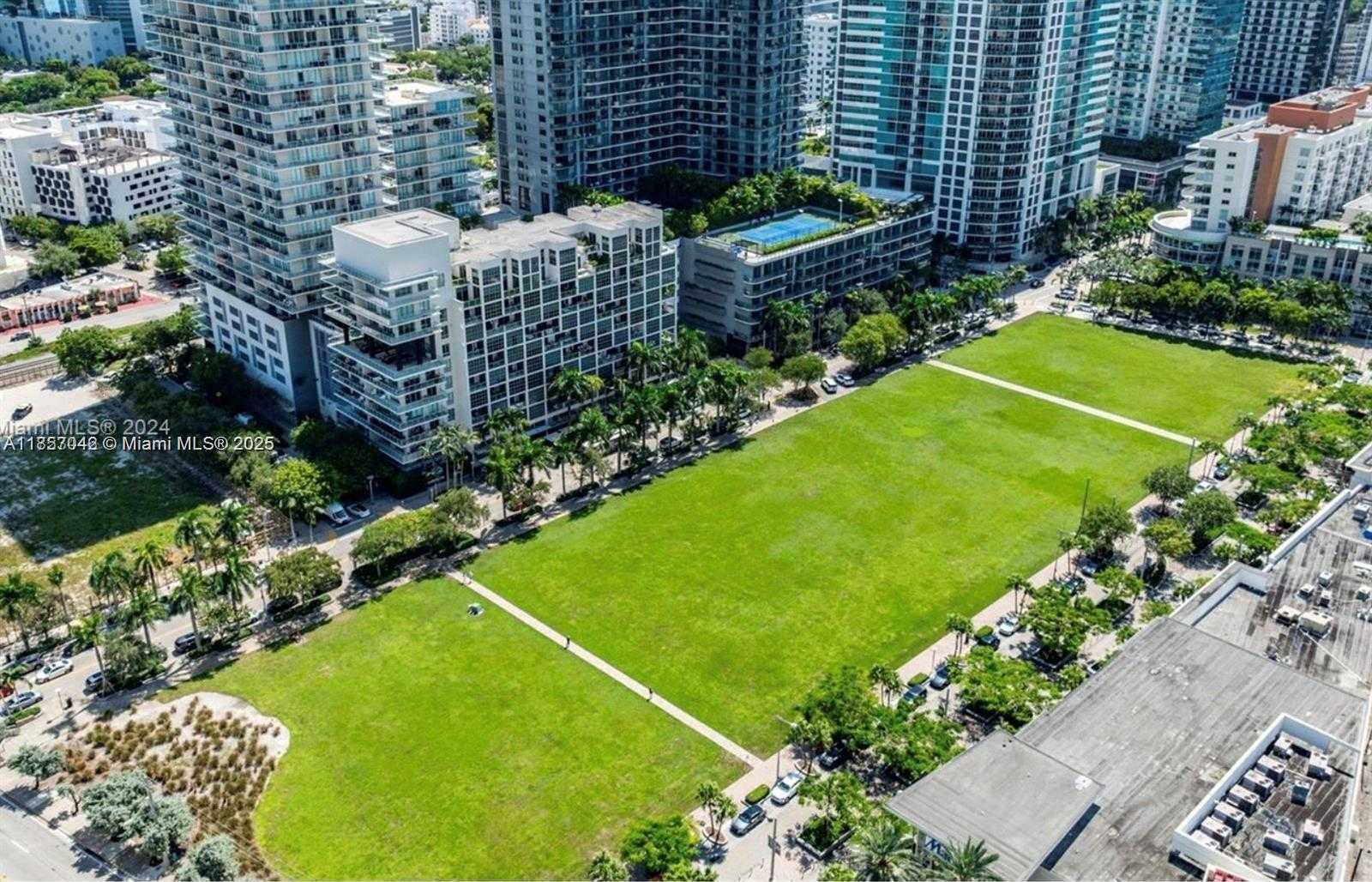 Small Image of 3470 EAST COAST AVE #H2008, Miami Number 34