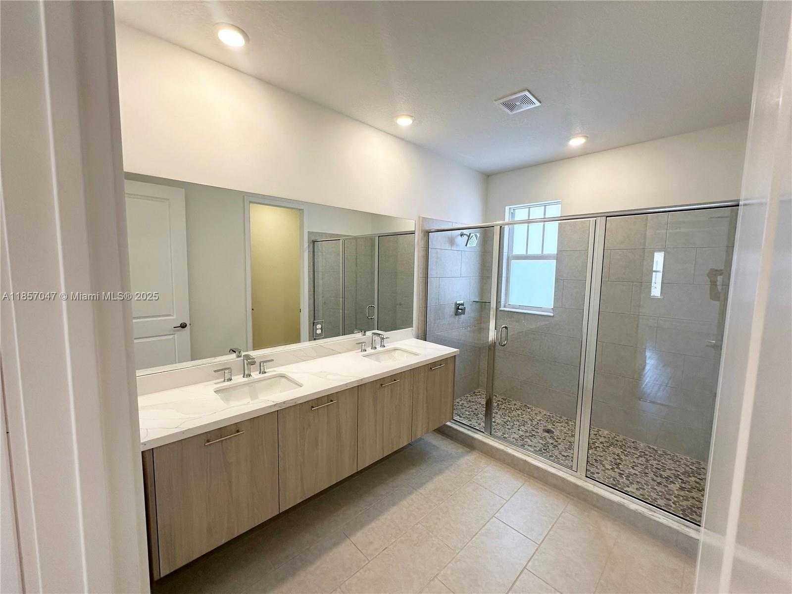 Small Image of 12308 SOUTH WEST 43RD ST, Davie Number 23