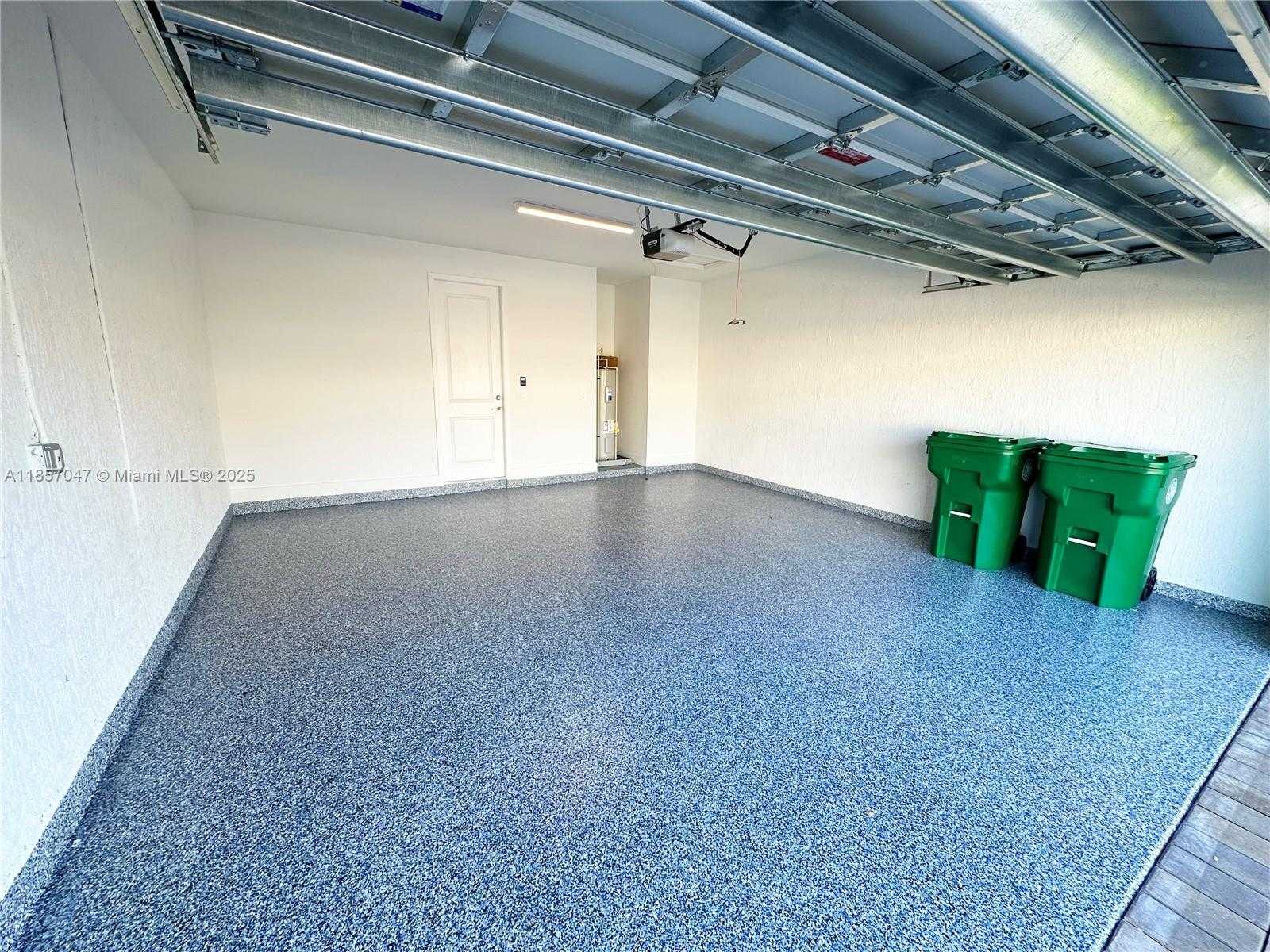 Small Image of 12308 SOUTH WEST 43RD ST, Davie Number 32