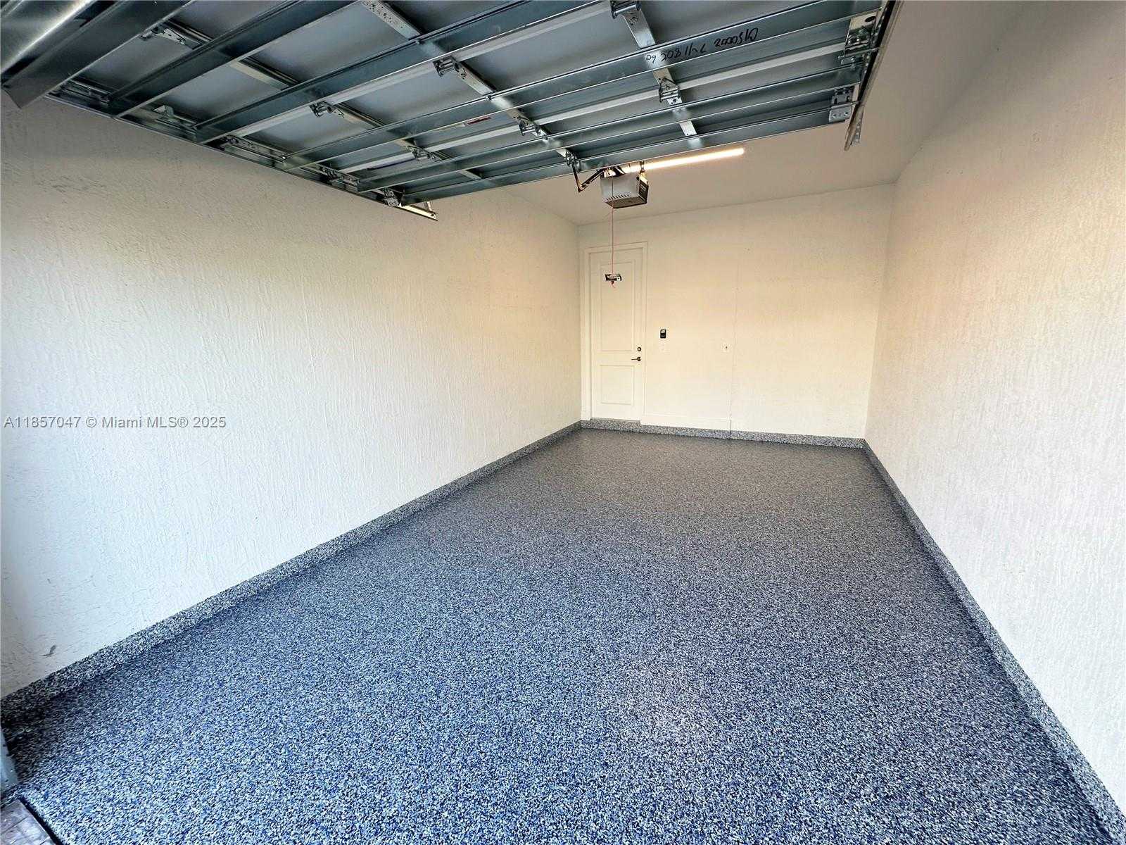 Small Image of 12308 SOUTH WEST 43RD ST, Davie Number 33