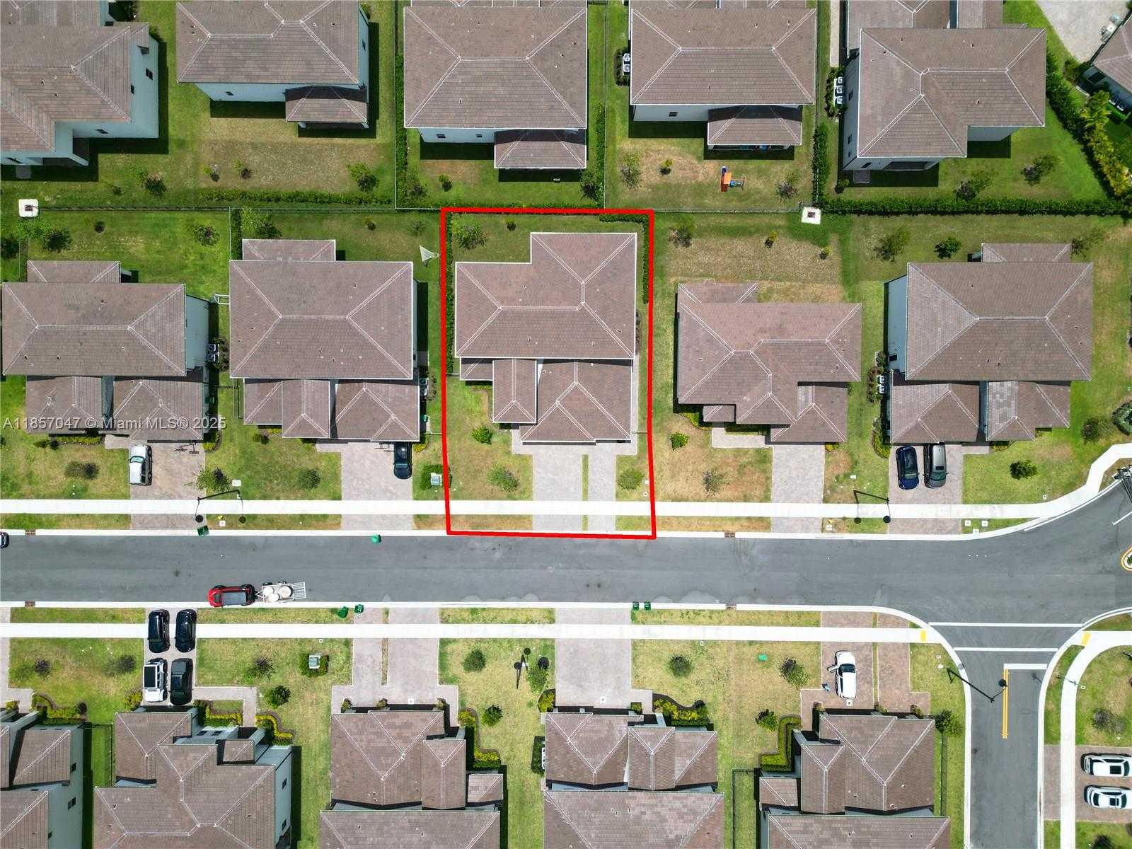 Small Image of 12308 SOUTH WEST 43RD ST, Davie Number 4