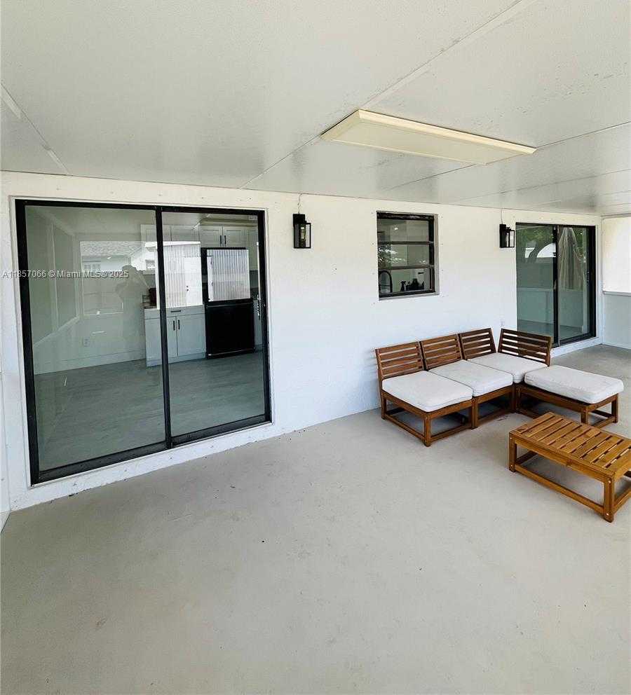 Small Image of 1707 SOUTH CURLEW LN, Homestead Number 20