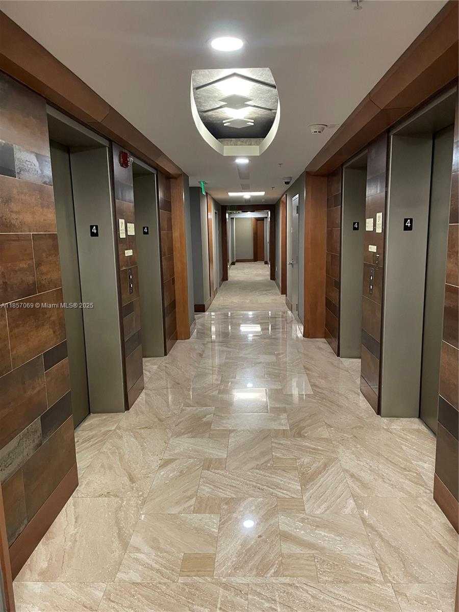 Small Image of 31 SOUTH EAST 5TH ST #405, Miami Number 14