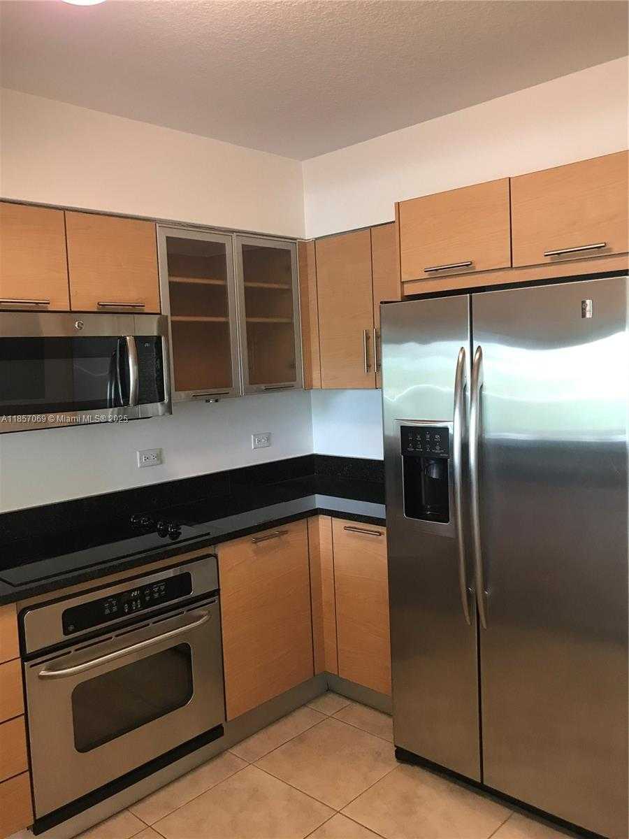 Small Image of 31 SOUTH EAST 5TH ST #405, Miami Number 5