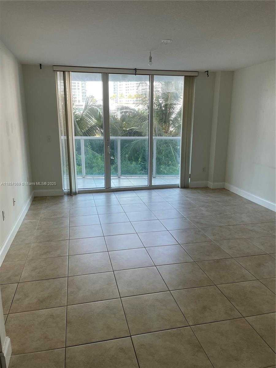 Small Image of 31 SOUTH EAST 5TH ST #405, Miami Number 7