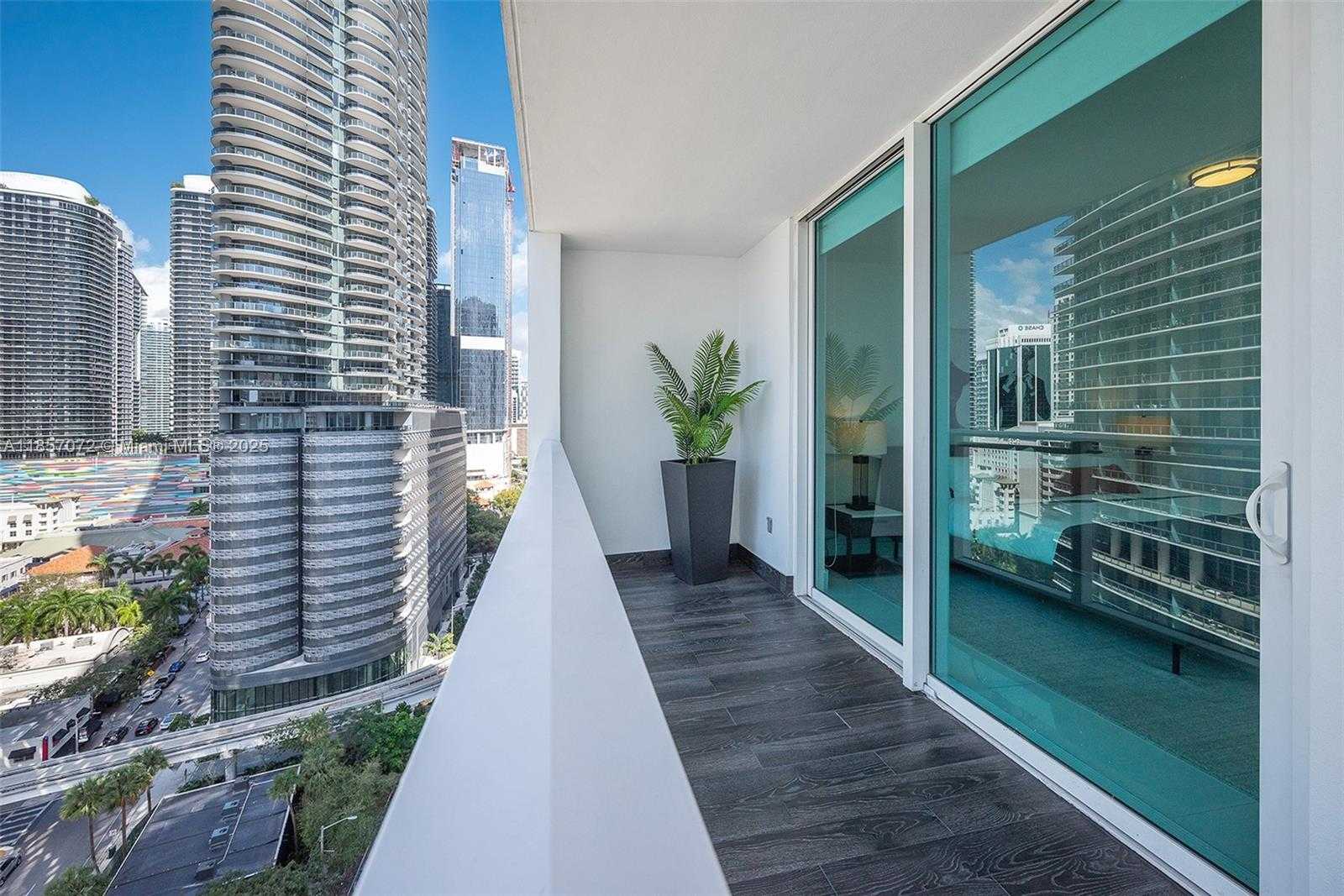 Small Image of 1080 BRICKELL AVE #1601, Miami Number 26