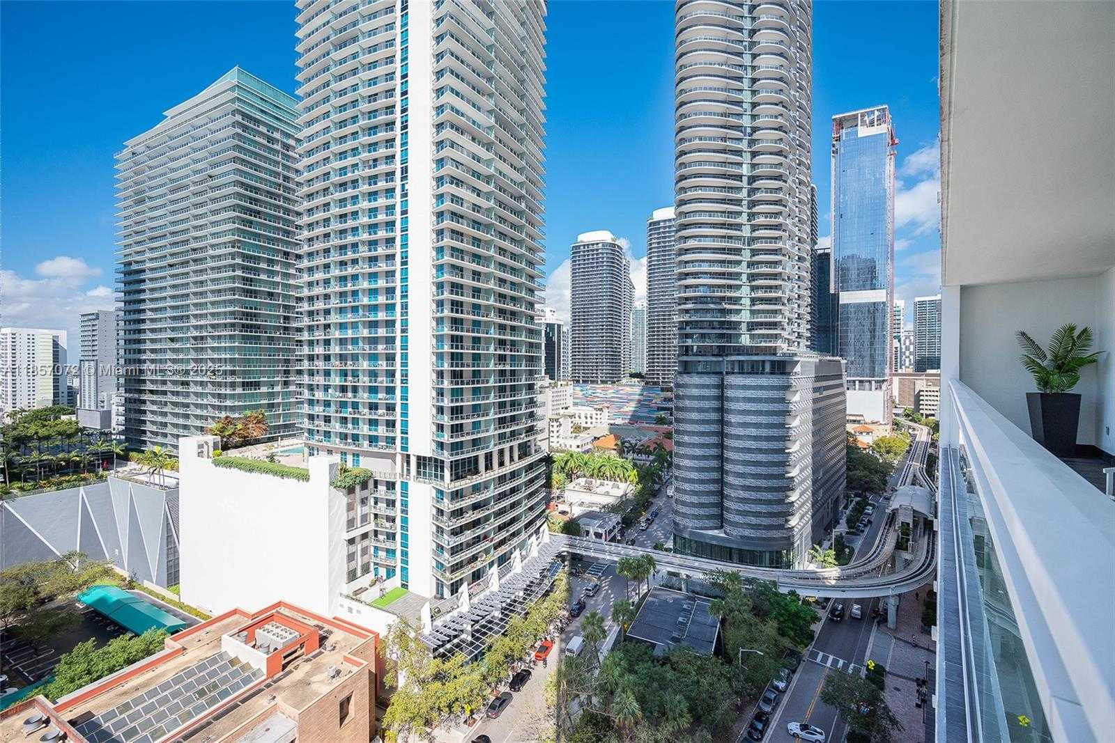 Small Image of 1080 BRICKELL AVE #1601, Miami Number 27
