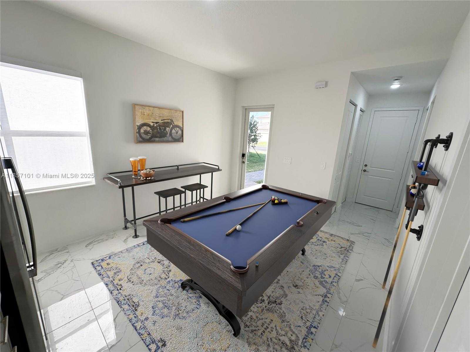 Small Image of 12332 SOUTH WEST 44TH ST, Davie Number 11