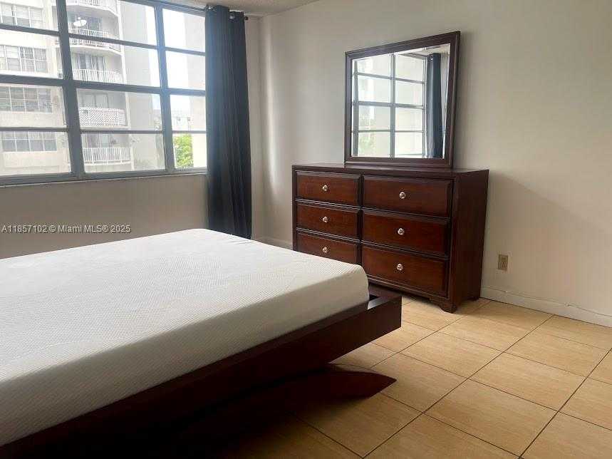 Small Image of 16710 NORTH EAST 9TH AVE #303, North Miami Beach Number 10