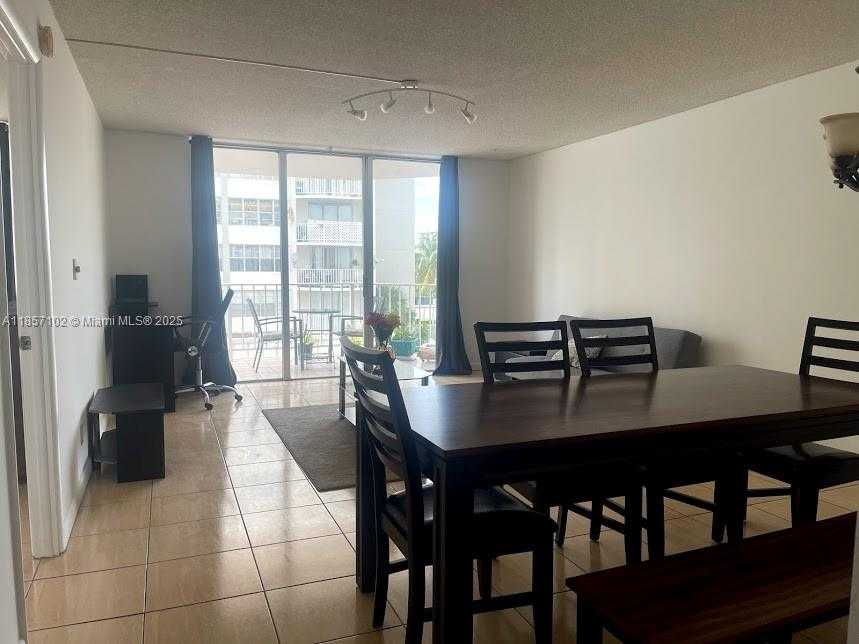 Small Image of 16710 NORTH EAST 9TH AVE #303, North Miami Beach Number 6