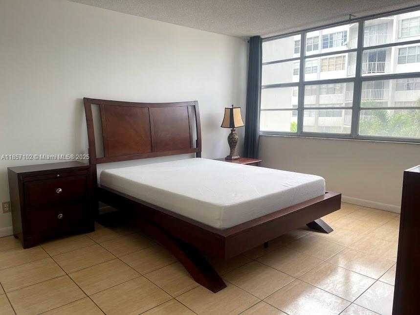 Small Image of 16710 NORTH EAST 9TH AVE #303, North Miami Beach Number 9