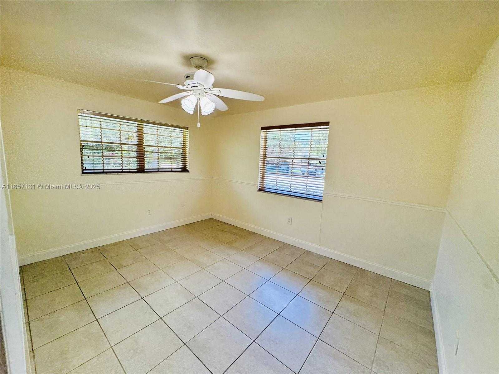 Small Image of 7485 SOUTH WEST 126TH ST, Pinecrest Number 14