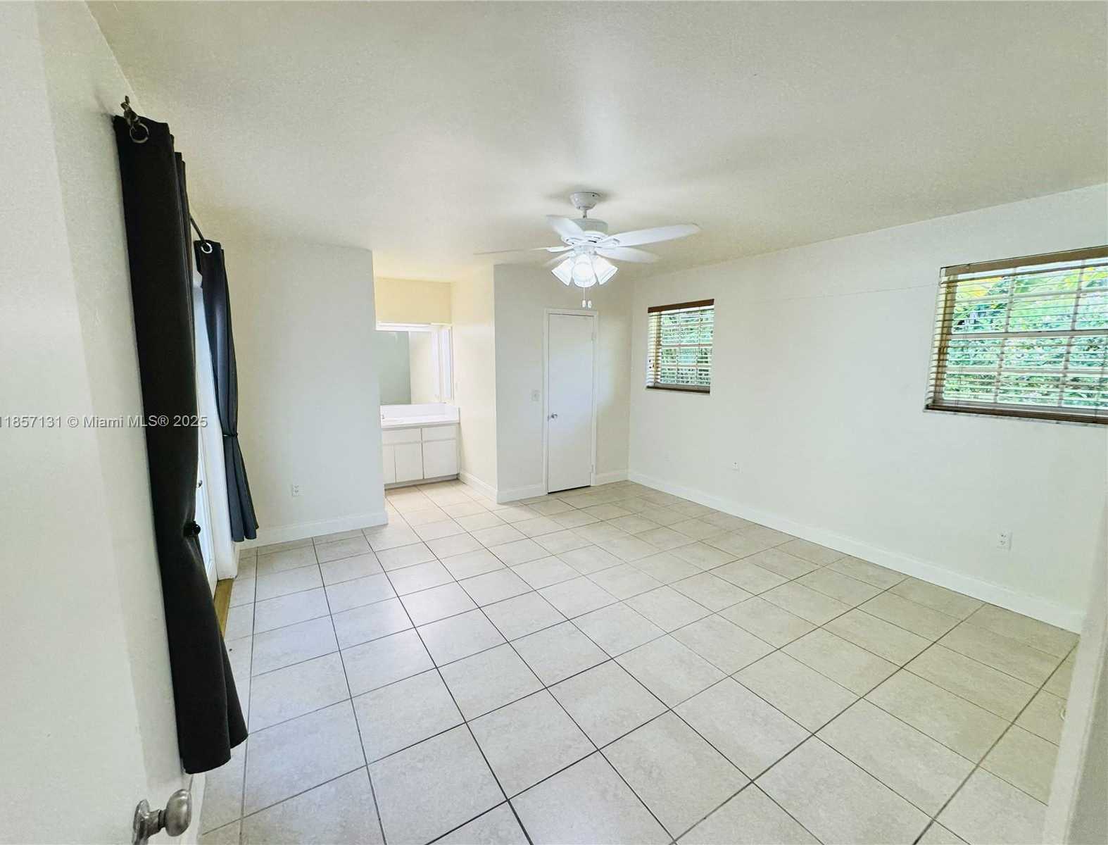 Small Image of 7485 SOUTH WEST 126TH ST, Pinecrest Number 18