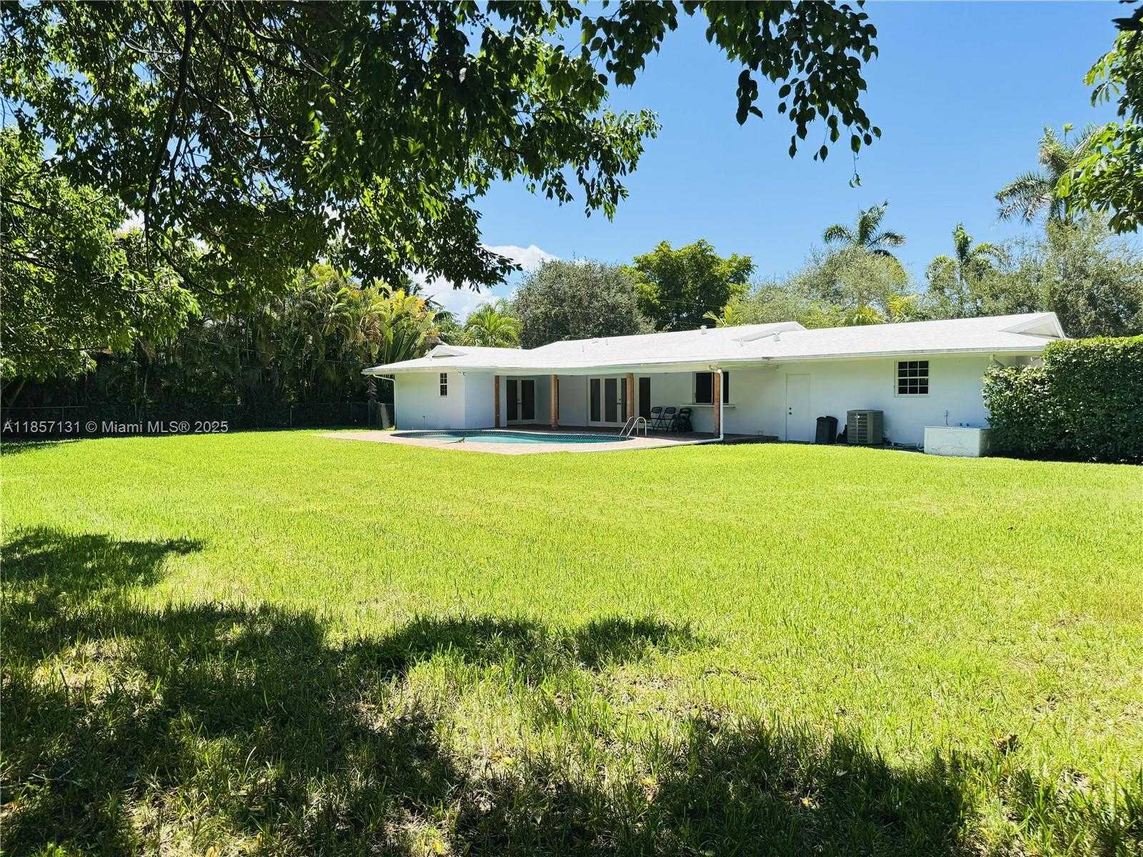 Small Image of 7485 SOUTH WEST 126TH ST, Pinecrest Number 27
