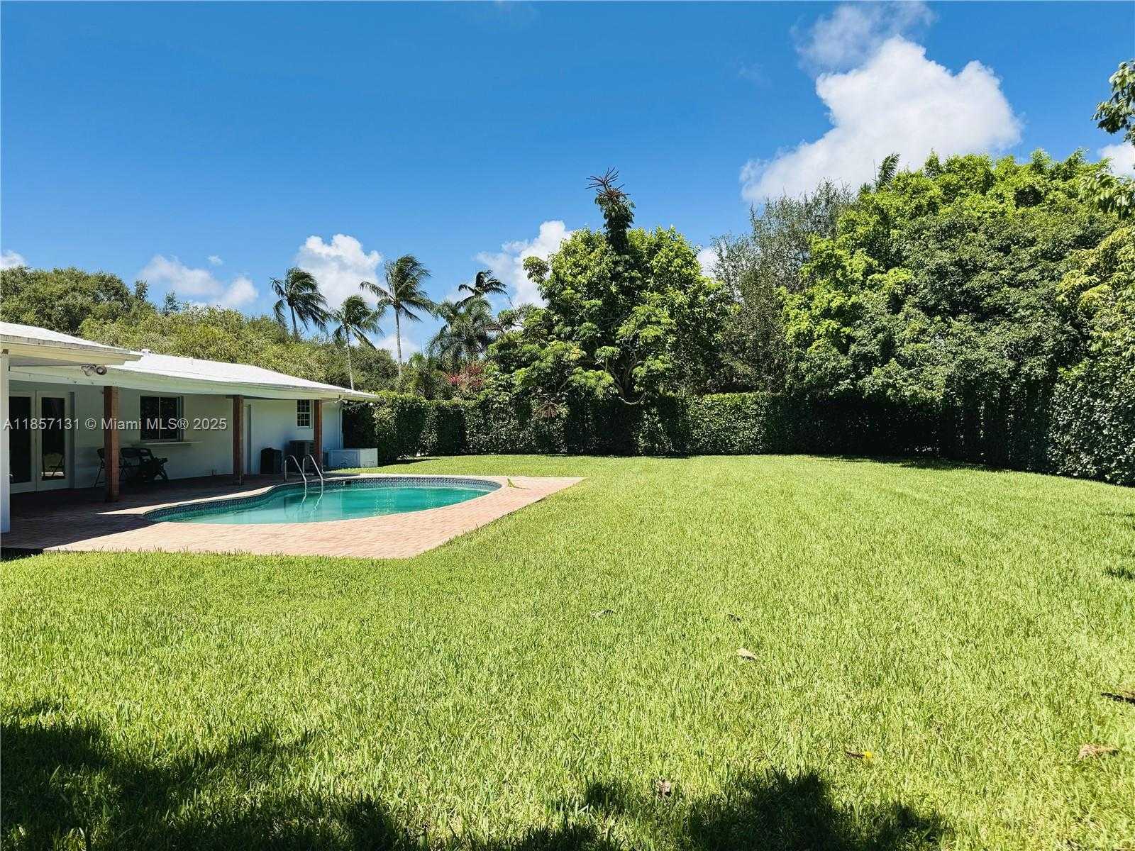 Small Image of 7485 SOUTH WEST 126TH ST, Pinecrest Number 28
