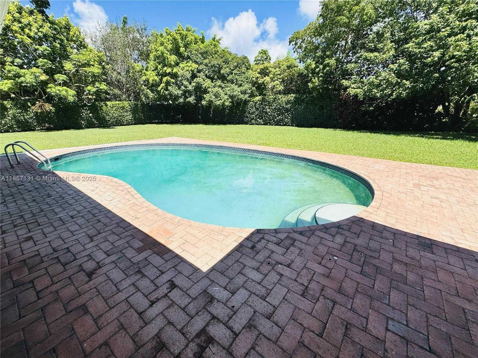 Small Image of 7485 SOUTH WEST 126TH ST, Pinecrest Number 30