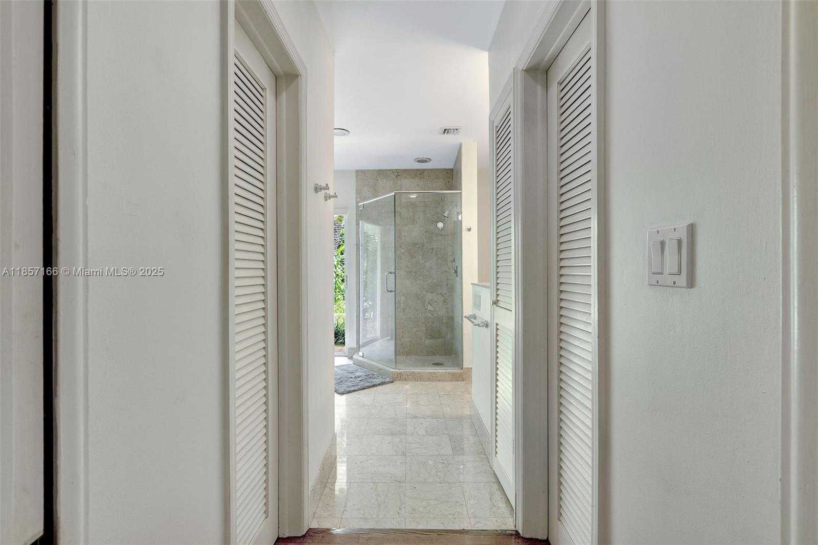 Small Image of 6255 SOUTH WEST 92ND ST, Pinecrest Number 11