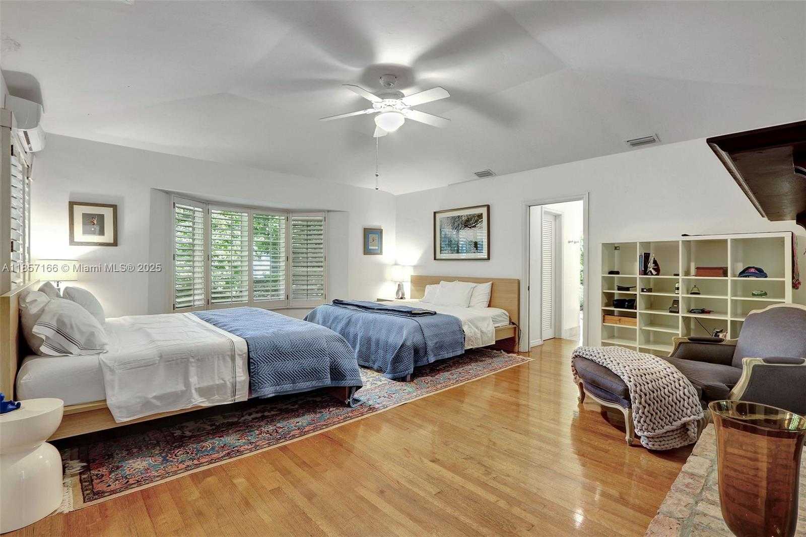 Small Image of 6255 SOUTH WEST 92ND ST, Pinecrest Number 12