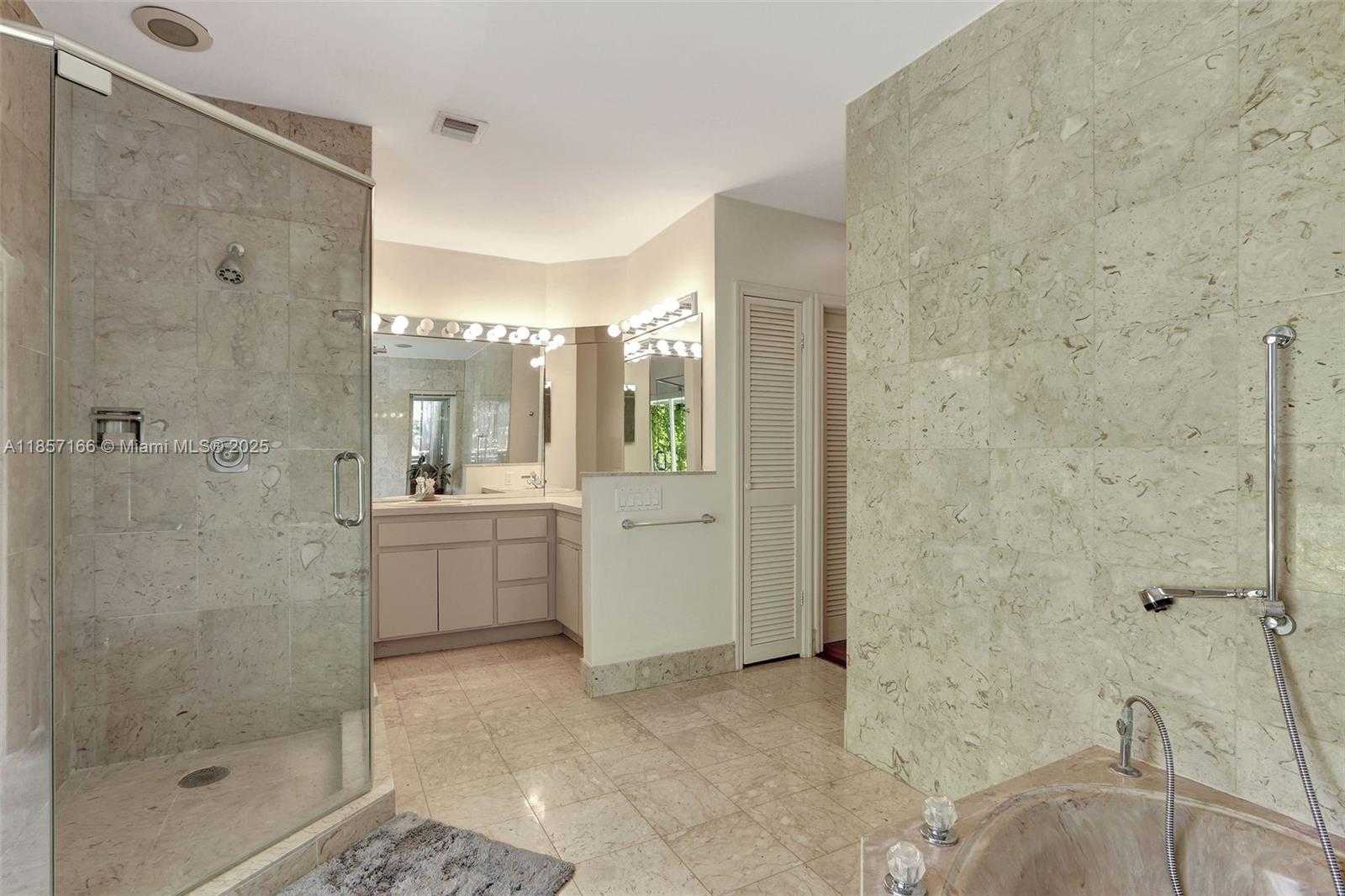 Small Image of 6255 SOUTH WEST 92ND ST, Pinecrest Number 14
