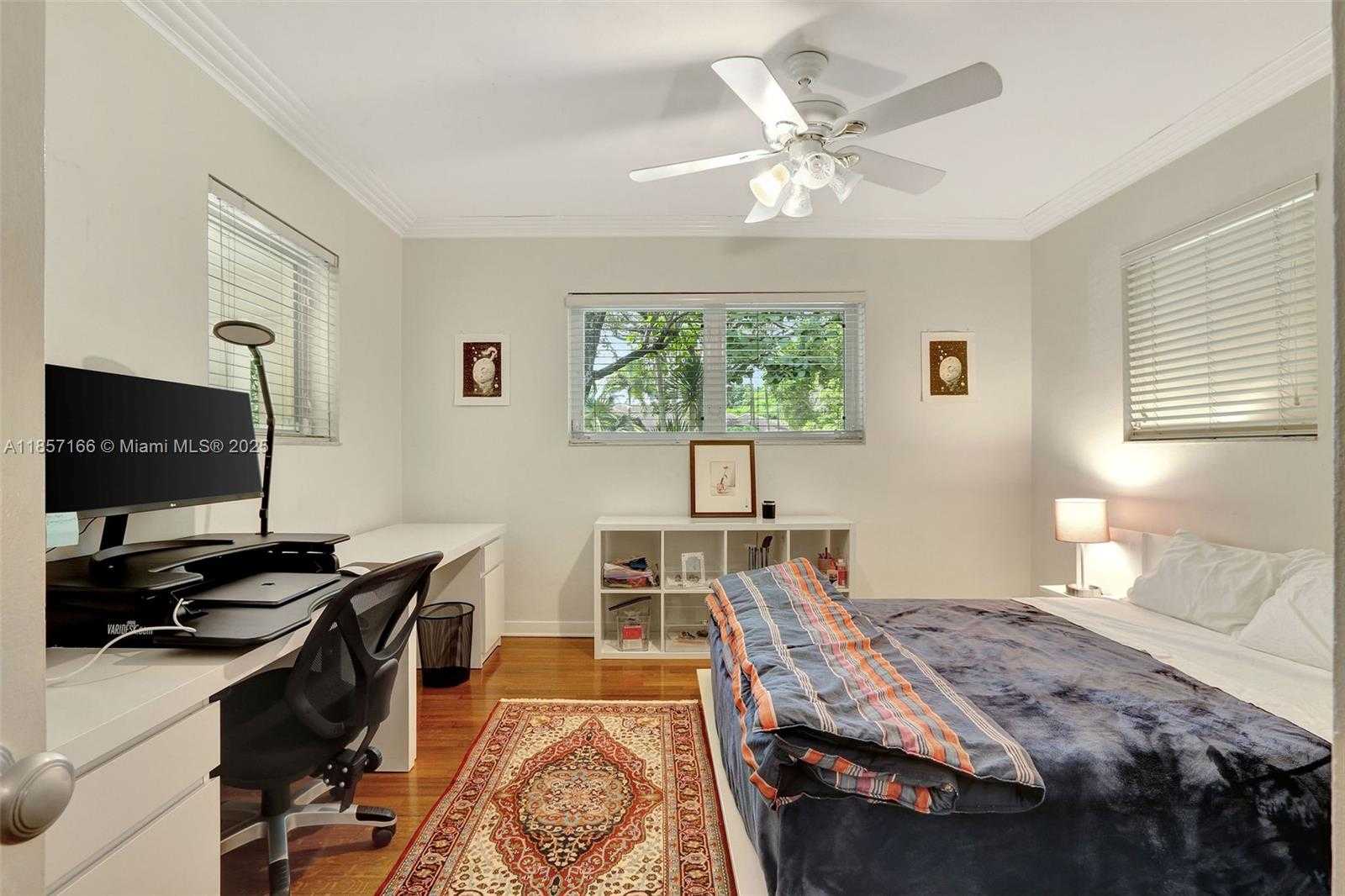 Small Image of 6255 SOUTH WEST 92ND ST, Pinecrest Number 17
