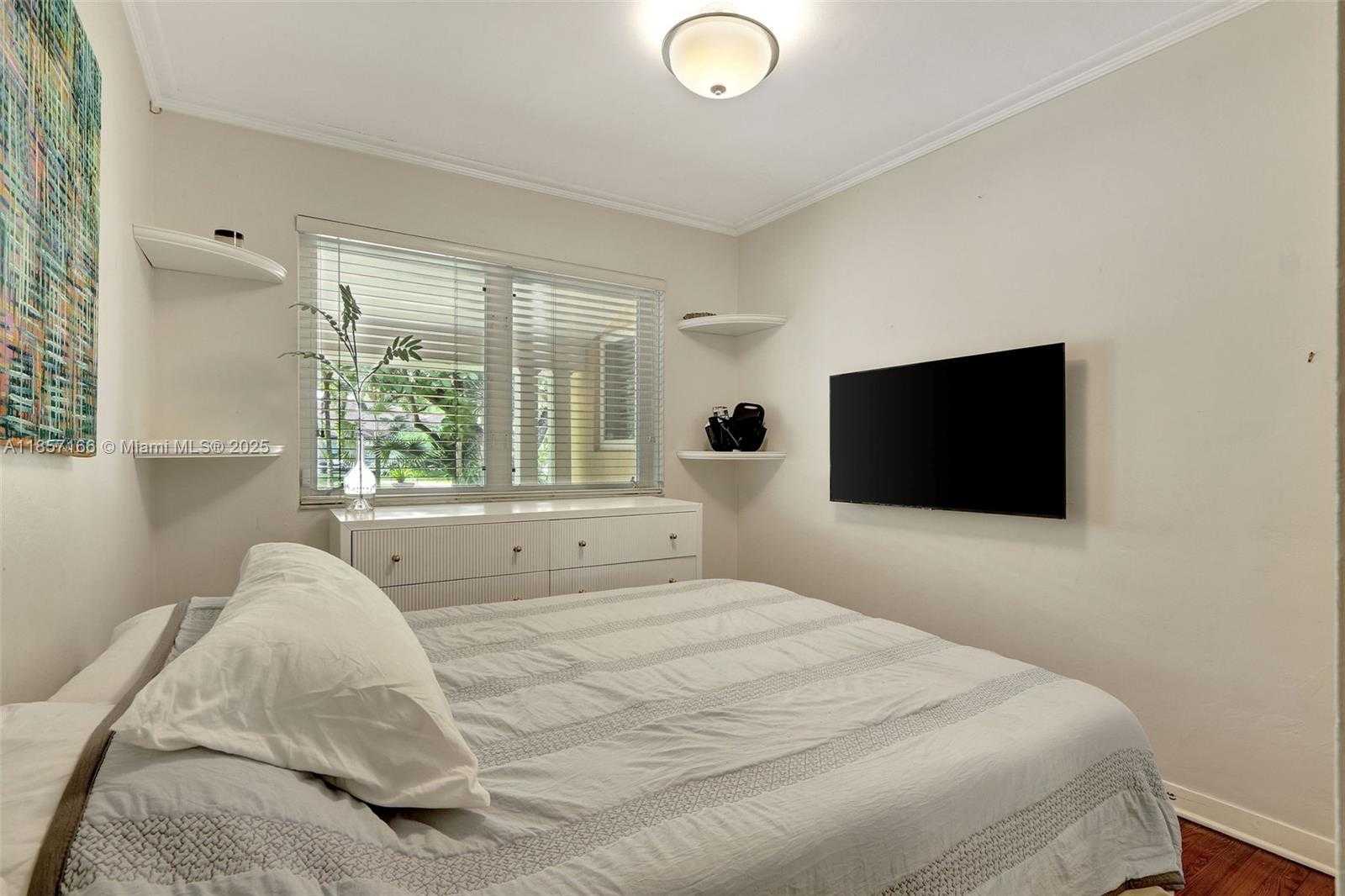Small Image of 6255 SOUTH WEST 92ND ST, Pinecrest Number 18