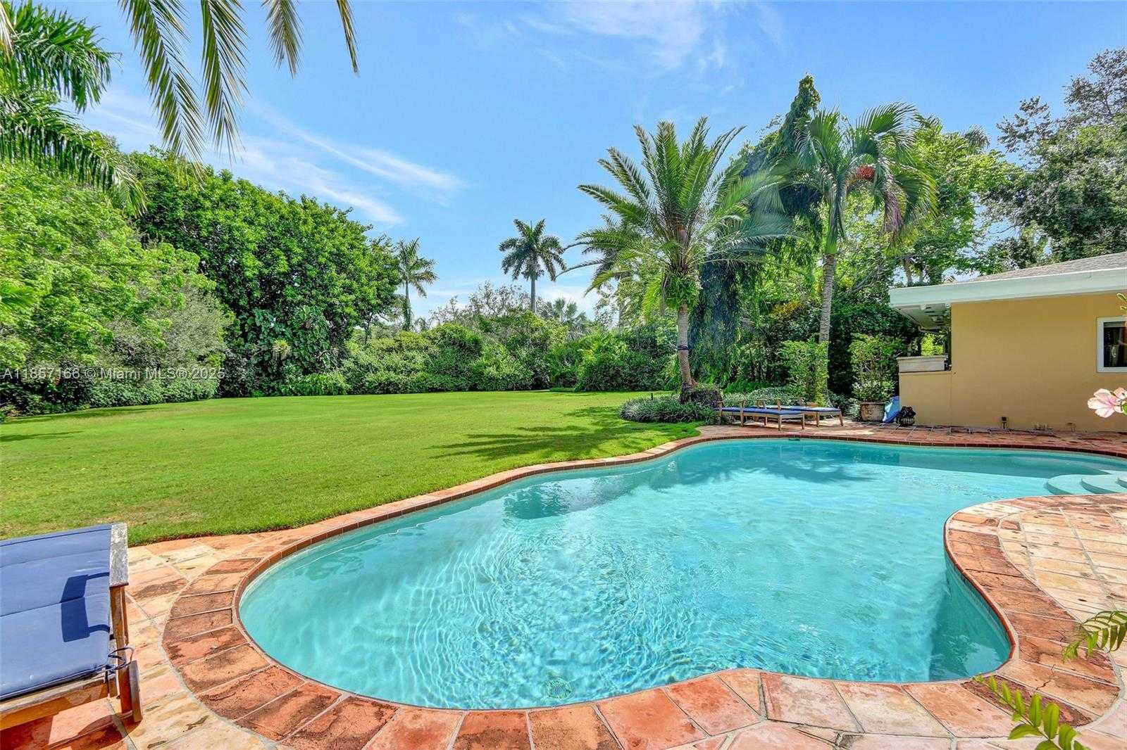 Small Image of 6255 SOUTH WEST 92ND ST, Pinecrest Number 27