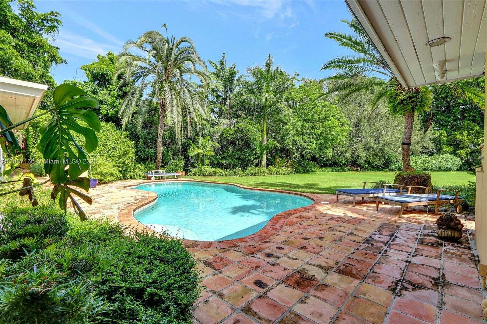 Small Image of 6255 SOUTH WEST 92ND ST, Pinecrest Number 29