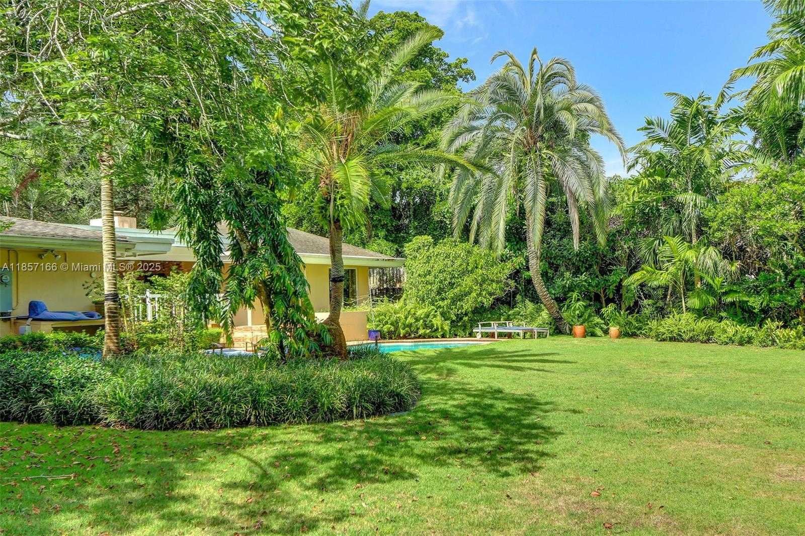 Small Image of 6255 SOUTH WEST 92ND ST, Pinecrest Number 30