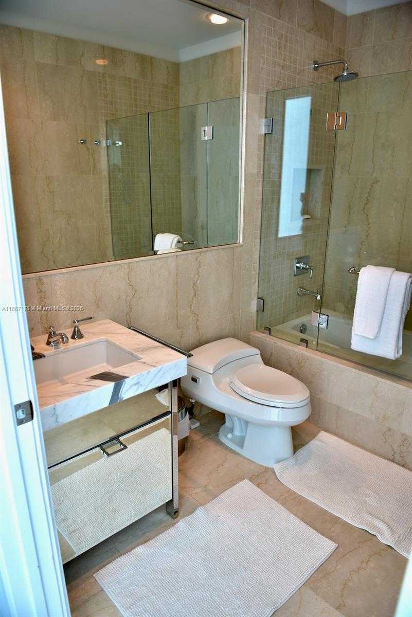 Imagen de Pequeño Objeto