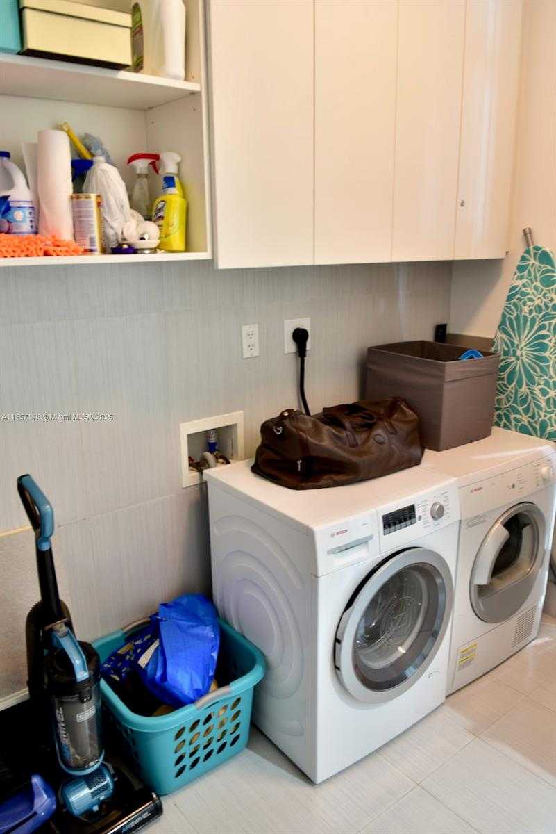 Imagen de Pequeño Objeto