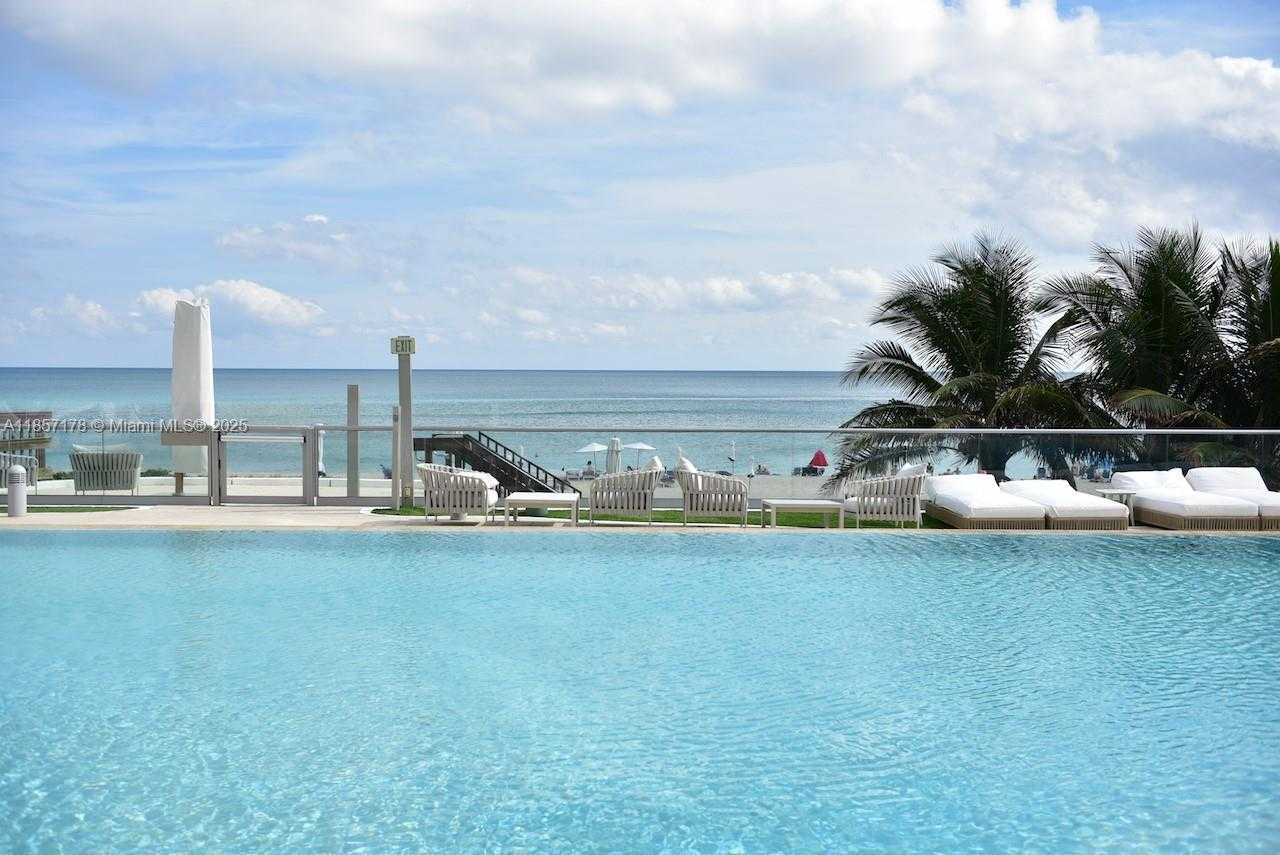 Imagen de Pequeño Objeto