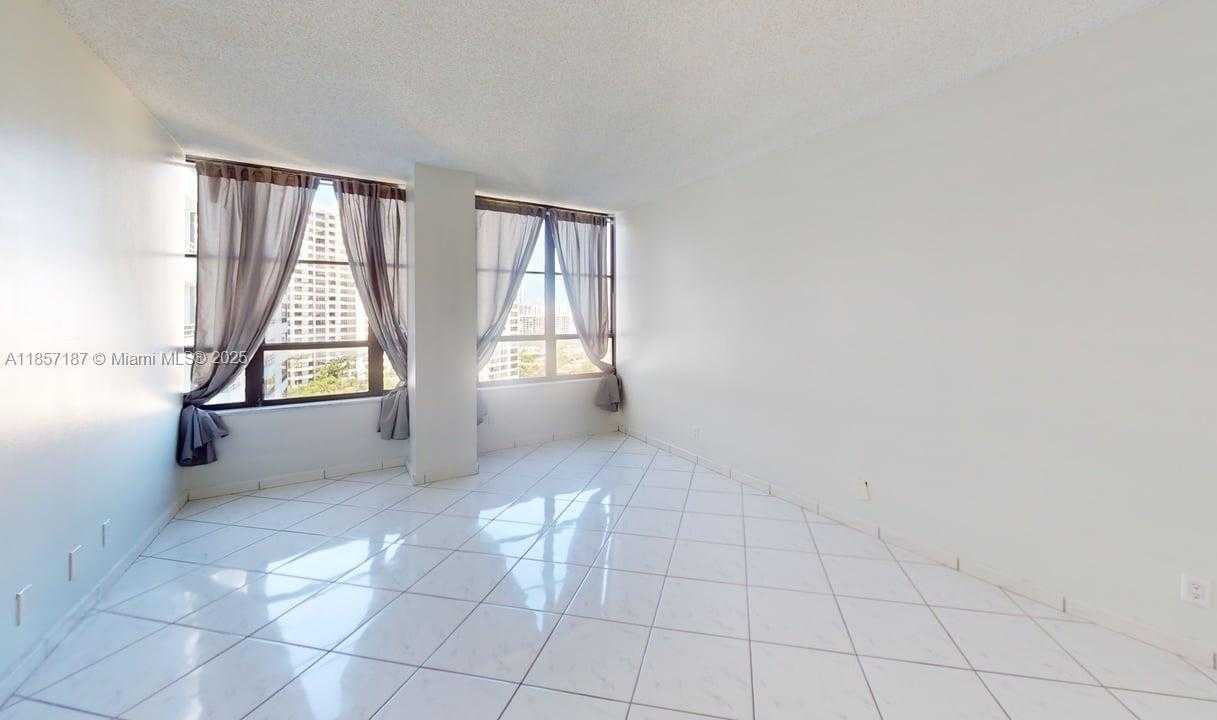 Small Image of 500 THREE ISLANDS BLVD #822, Hallandale Beach Number 16