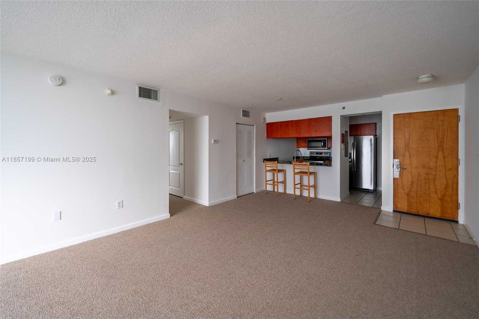 Small Image of 1200 BRICKELL BAY DR #4024, Miami Number 16