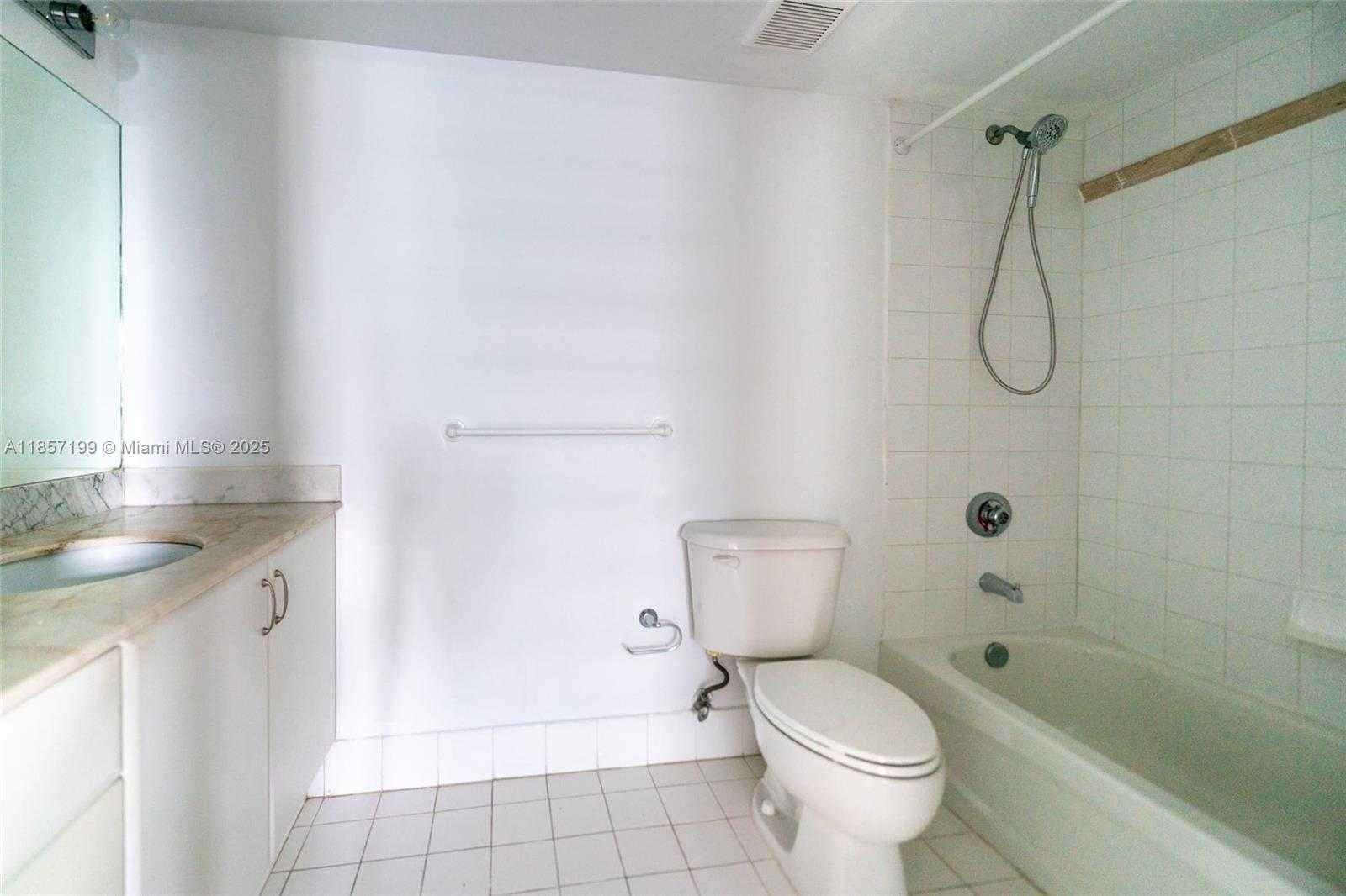 Small Image of 1200 BRICKELL BAY DR #4024, Miami Number 24