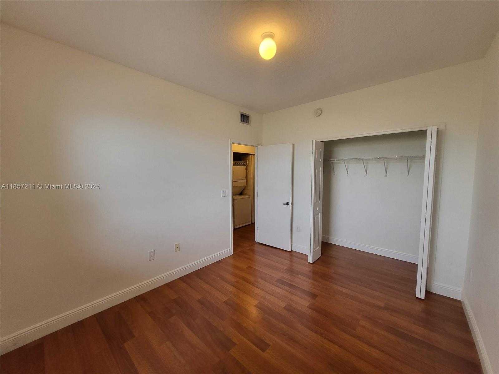 Small Image of 6740 NORTH WEST 114TH AVE #728, Doral Number 11