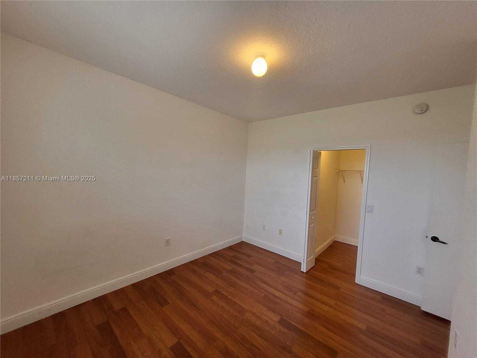 Small Image of 6740 NORTH WEST 114TH AVE #728, Doral Number 12