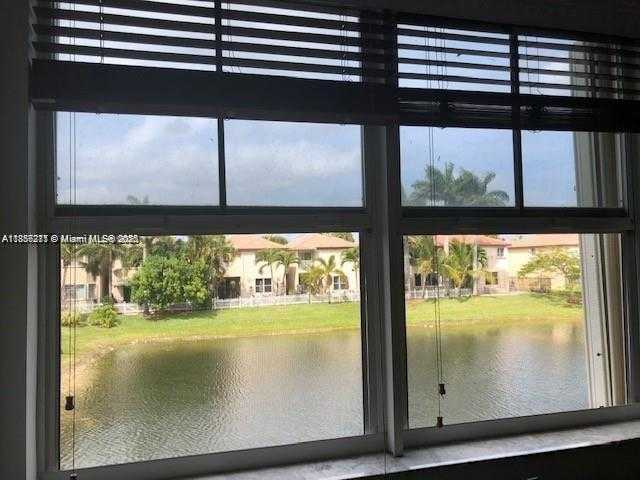 Small Image of 6740 NORTH WEST 114TH AVE #728, Doral Number 15
