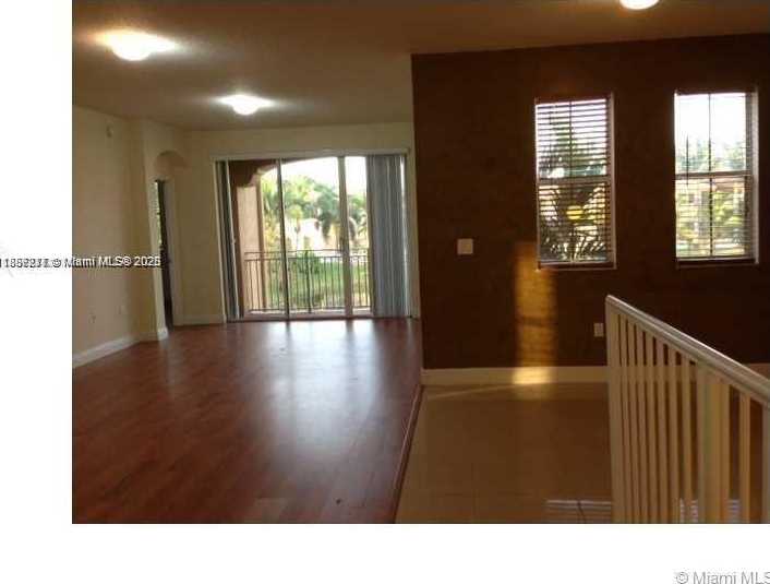 Small Image of 6740 NORTH WEST 114TH AVE #728, Doral Number 3
