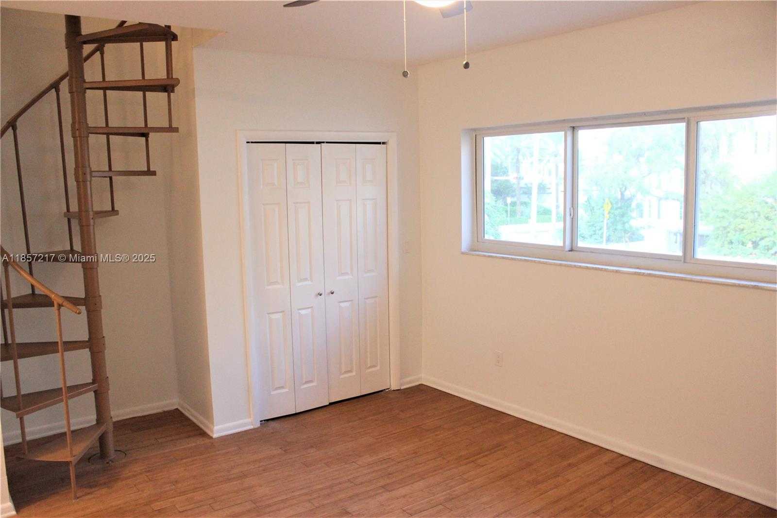 Small Image of 8958 COLLINS AVE #3, Surfside Number 12