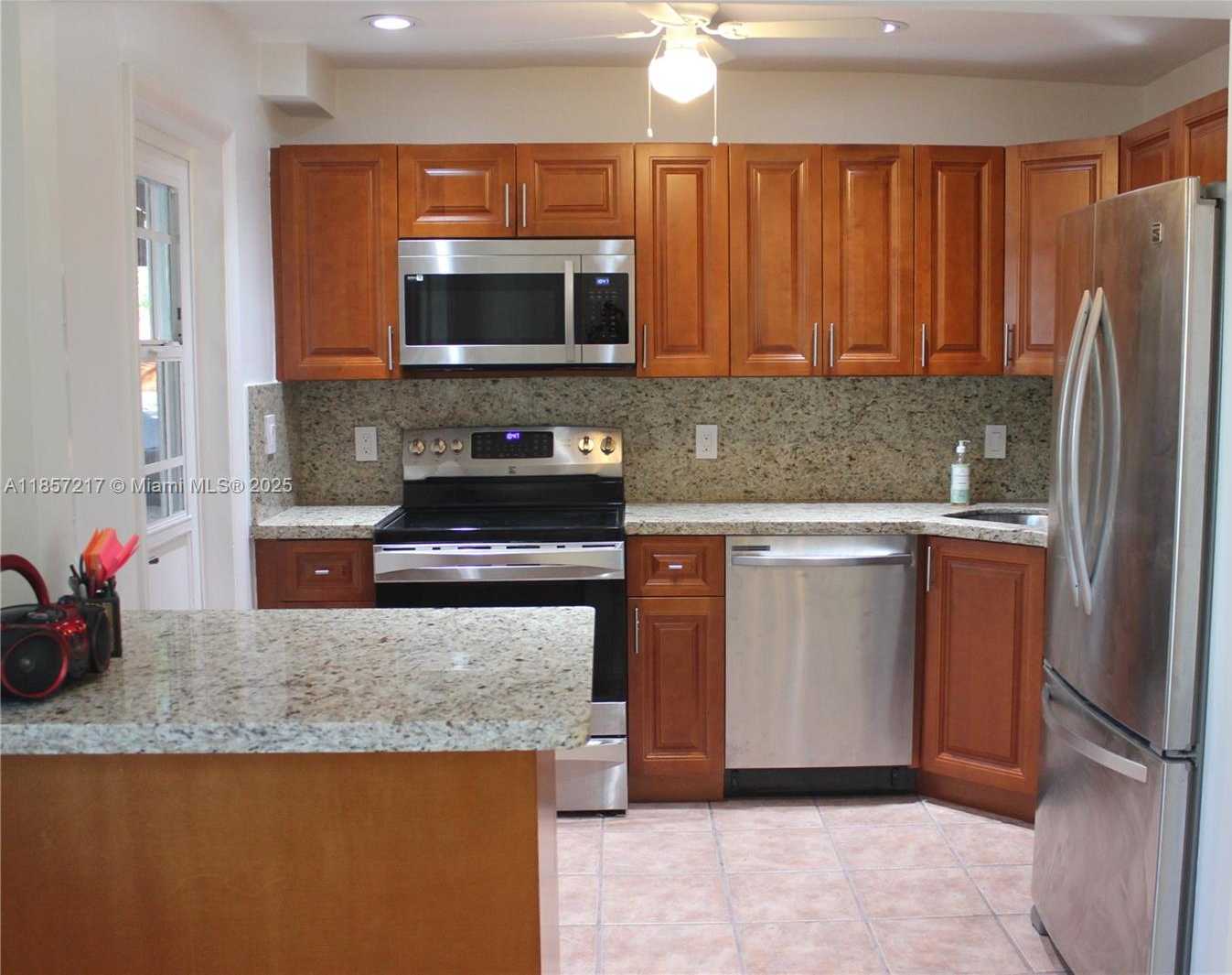 Small Image of 8958 COLLINS AVE #3, Surfside Number 2