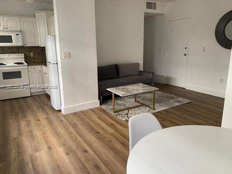 Small Image of 605 EUCLID AVE #101, Miami Beach Number 7