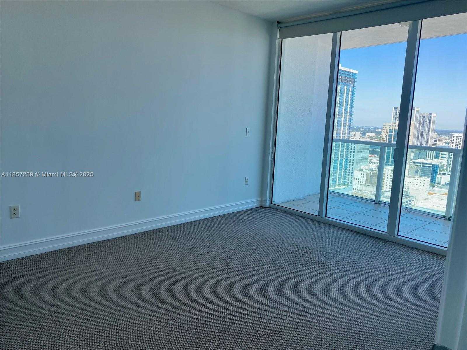 Small Image of 31 SOUTH EAST 5TH ST #3912, Miami Number 11