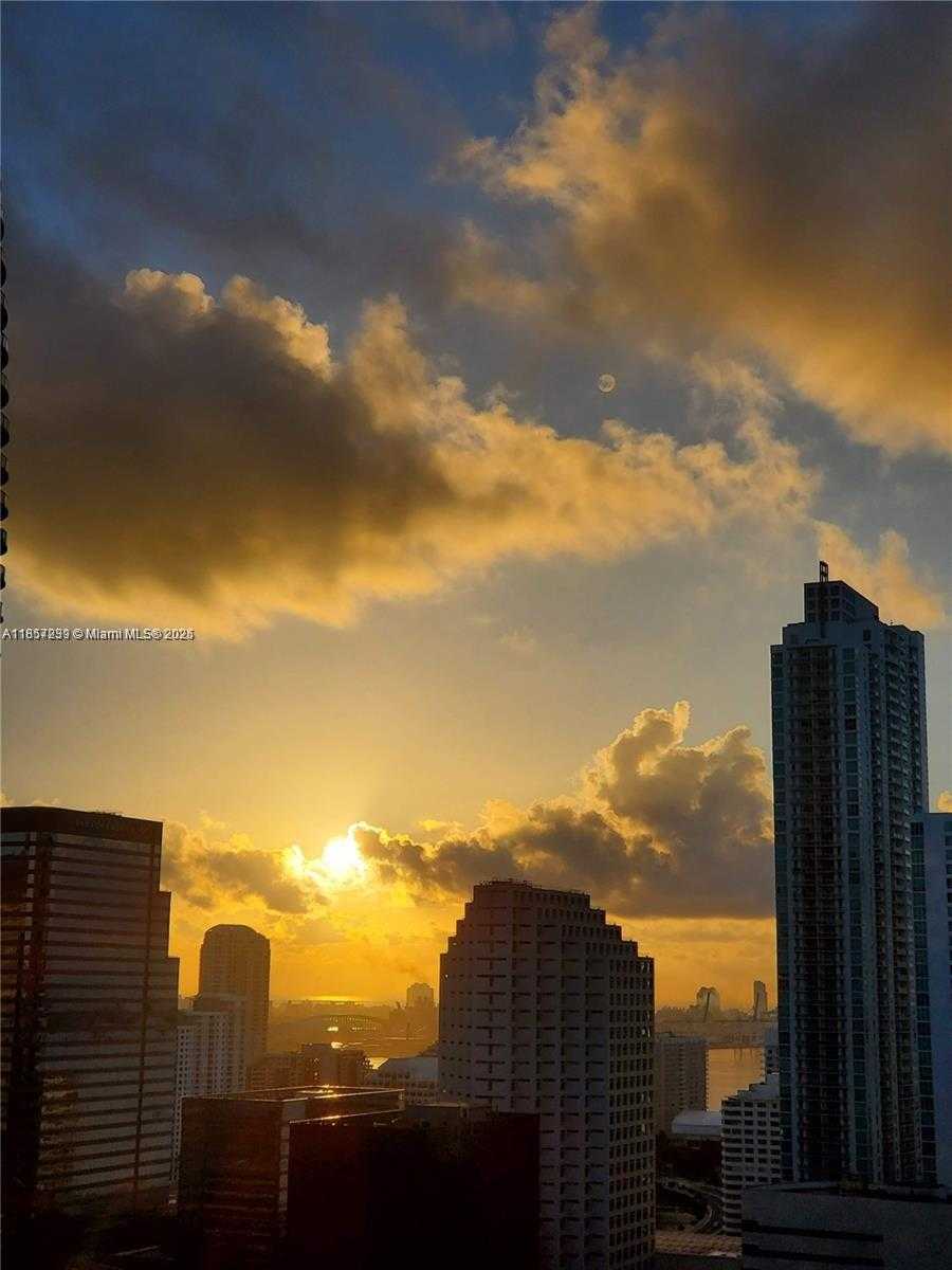 Small Image of 31 SOUTH EAST 5TH ST #3912, Miami Number 19