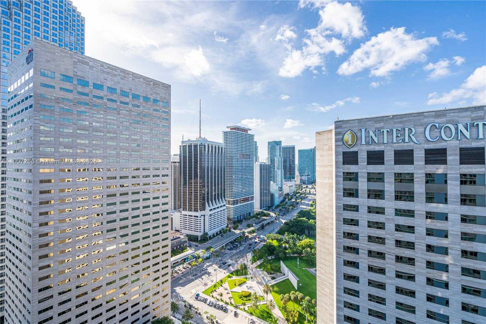 Small Image of 335 SOUTH BISCAYNE BL #3604, Miami Number 14
