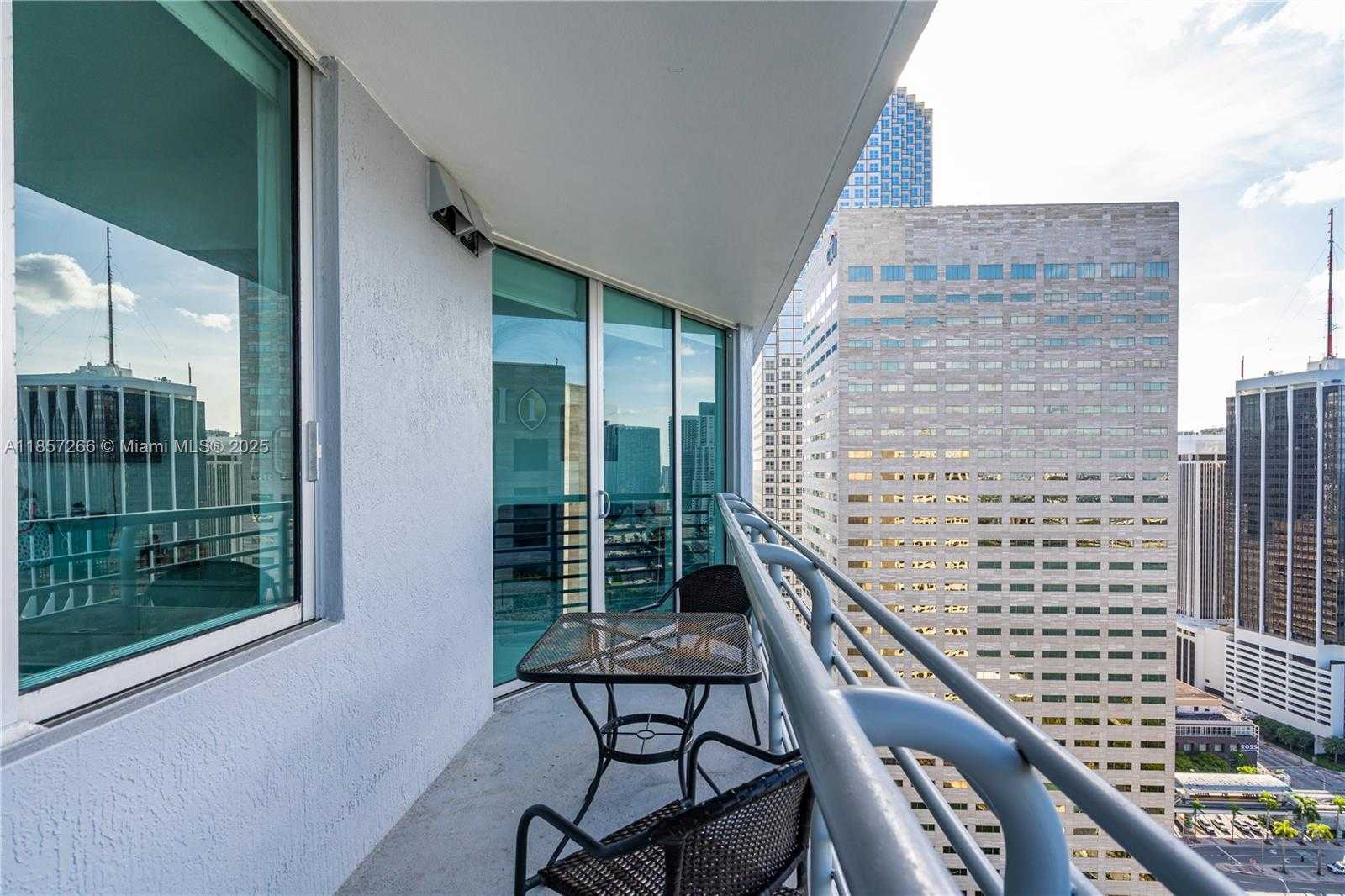 Small Image of 335 SOUTH BISCAYNE BL #3604, Miami Number 19