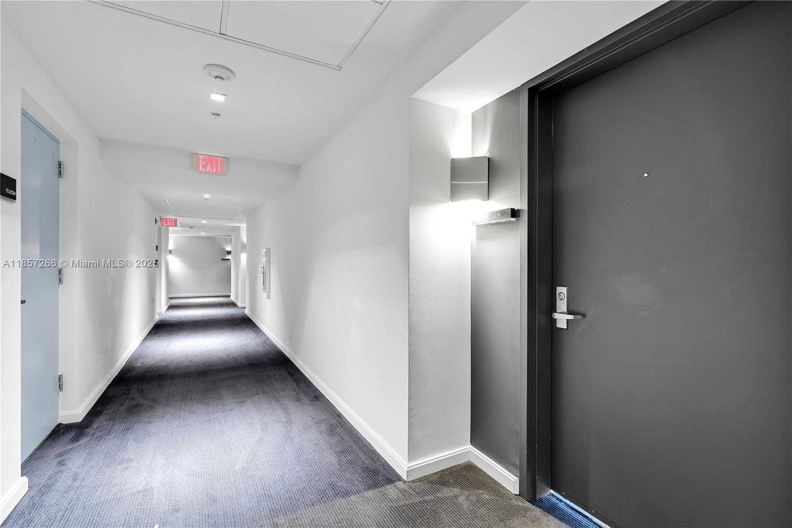 Small Image of 335 SOUTH BISCAYNE BL #3604, Miami Number 2