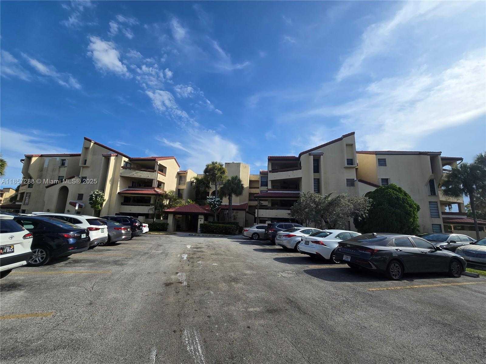 Small Image of 8850 SOUTH WEST 123RD CT #H209, Miami Number 3