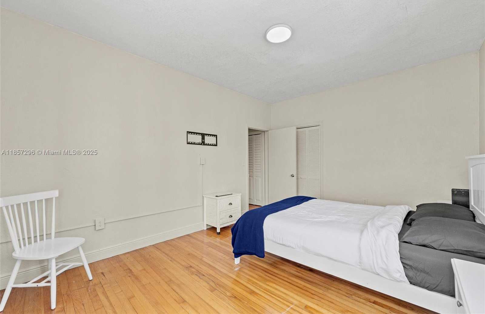 Small Image of 301 86TH ST #101, Miami Beach Number 8