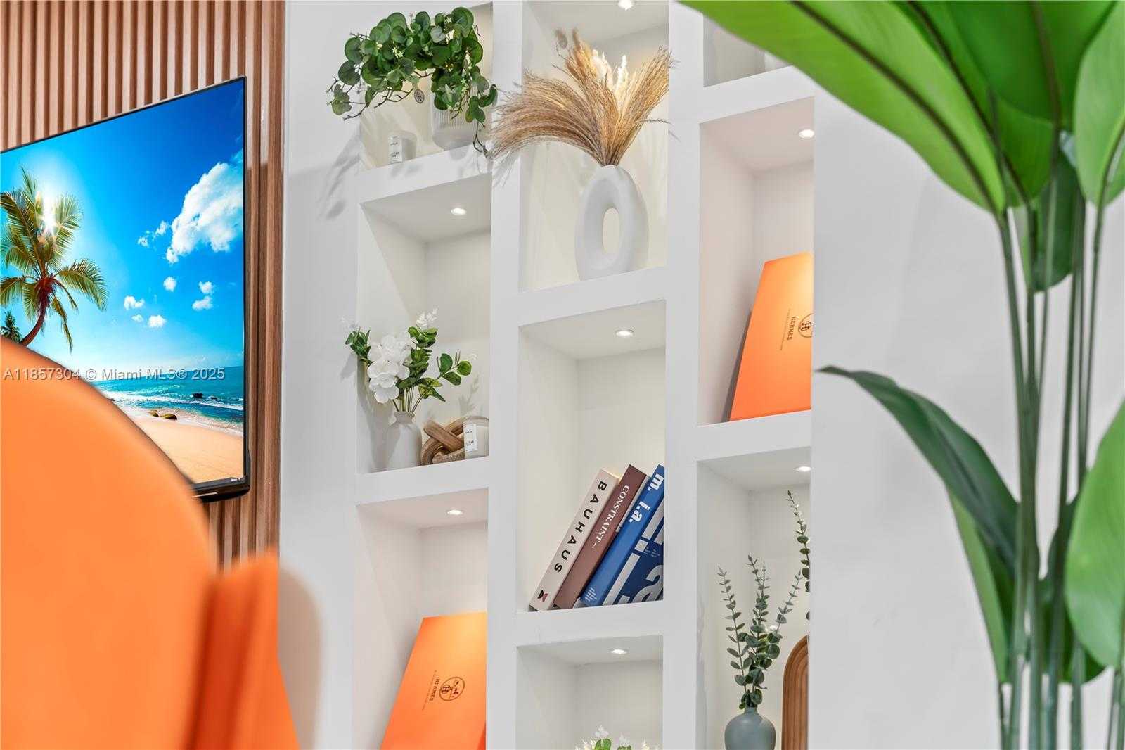 Small Image of 209 NORTH 31ST AVE #1, Hollywood Number 17